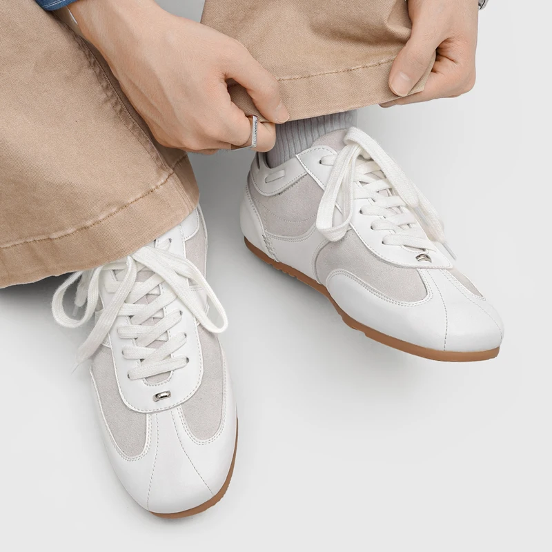 Classic Thin Soled Commuter Men German Training Shoes Patchwork Breathable  Comfortable New Lace Up Hiking Casual Men Shoes