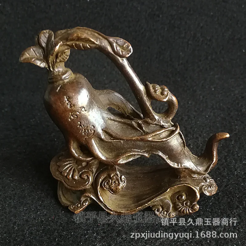 Antique Items: Small Bronze Ornaments with Ginseng Auspicious Symbols for Home and Office Decoration