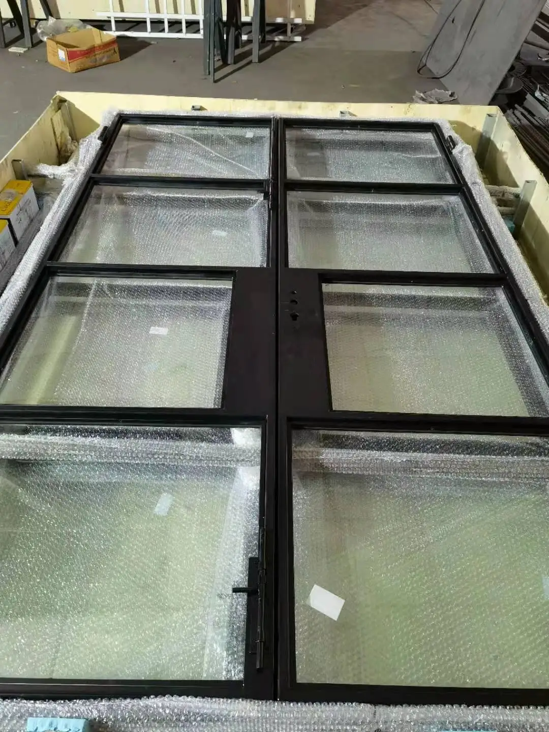 

China Modern French Design Interior Glass Doors with Matte-Finish Sliding Wall Custom Steel Door for Villas & Apartments