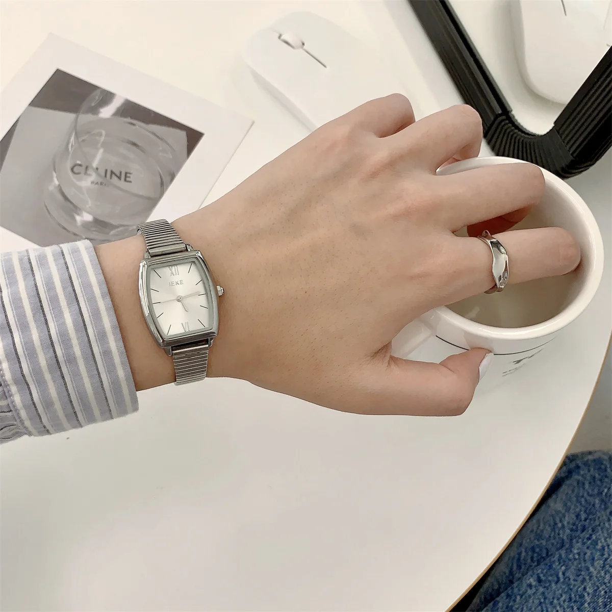 Fashion simple square ladies watch Korea exquisite small dial stainless steel ladies watch waterproof watch for women