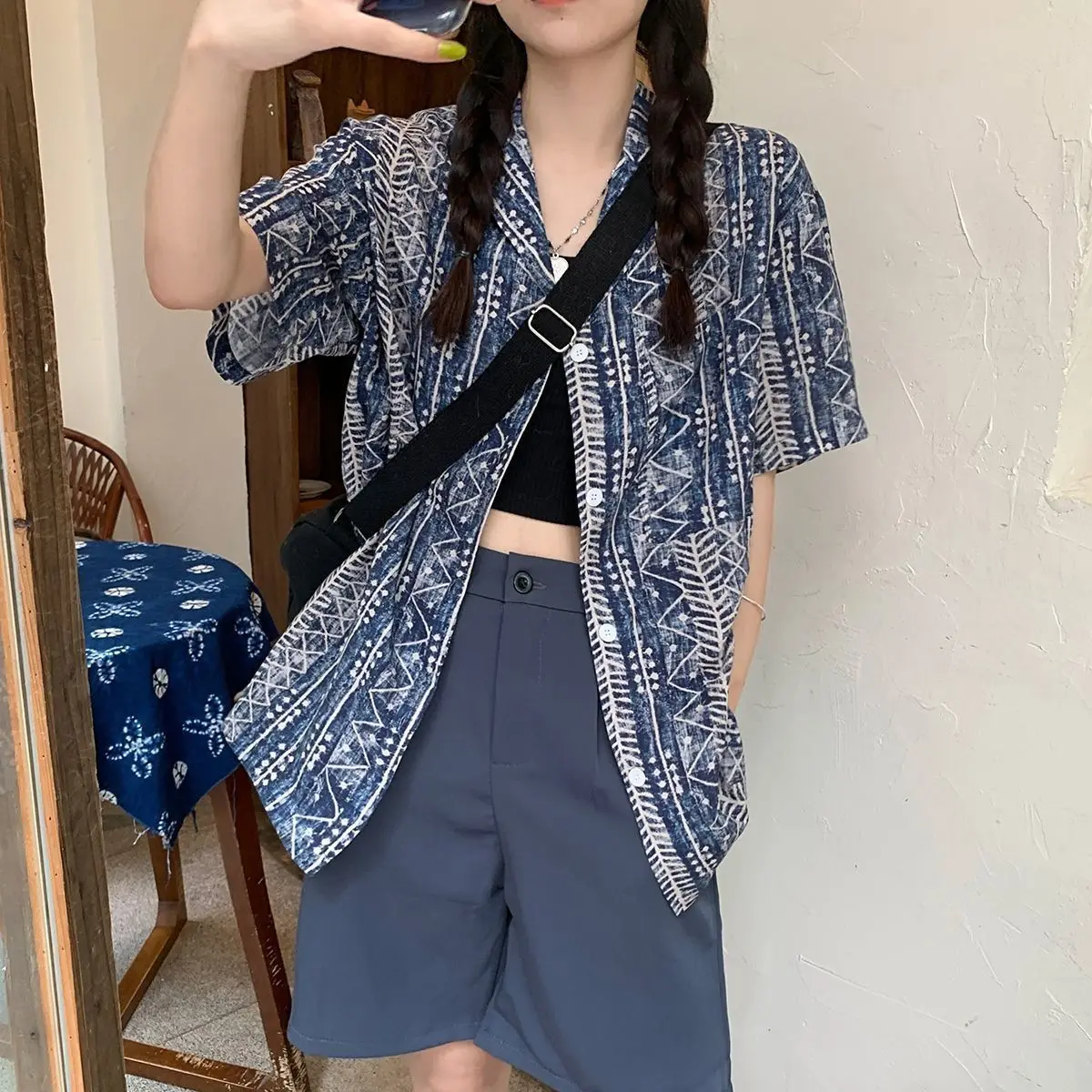 

Unique Stripe Pattern Short Sleeve Polo Collar Shirt for Women Summer Casual Commuting Loose Printed Tops Fashion Women Clothing