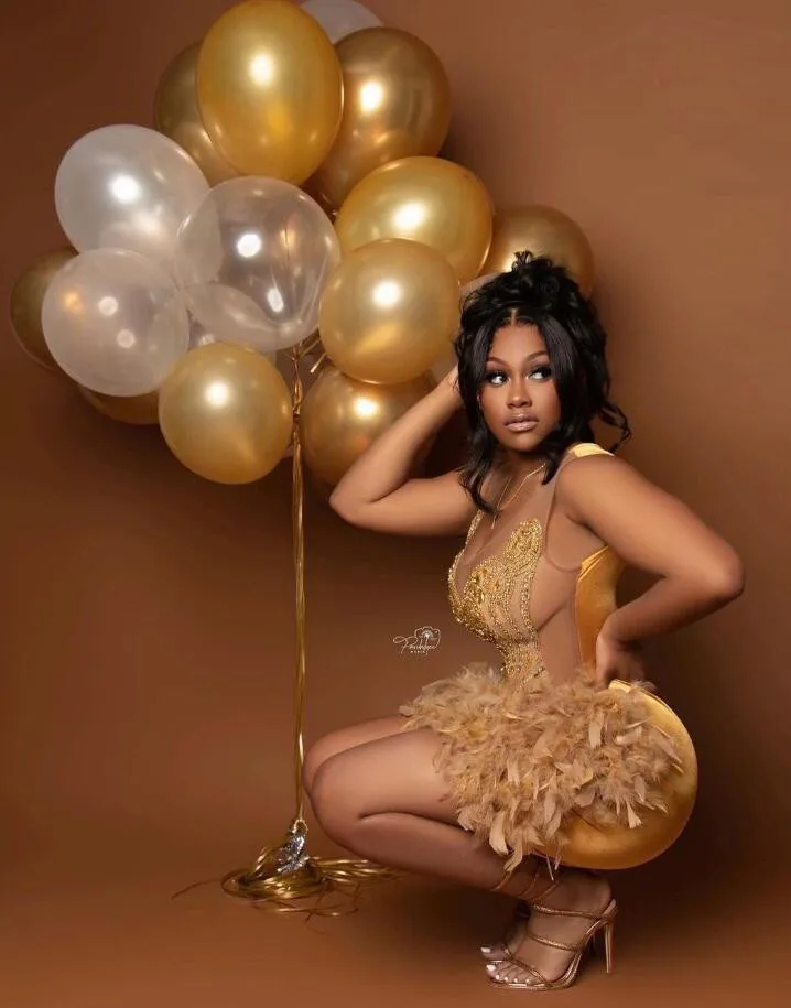 Gold Sparkly Rhinestone Cocktail Dresses Luxury Beaded Feather Short Prom Birthday Party Gown Special Occasions Customized