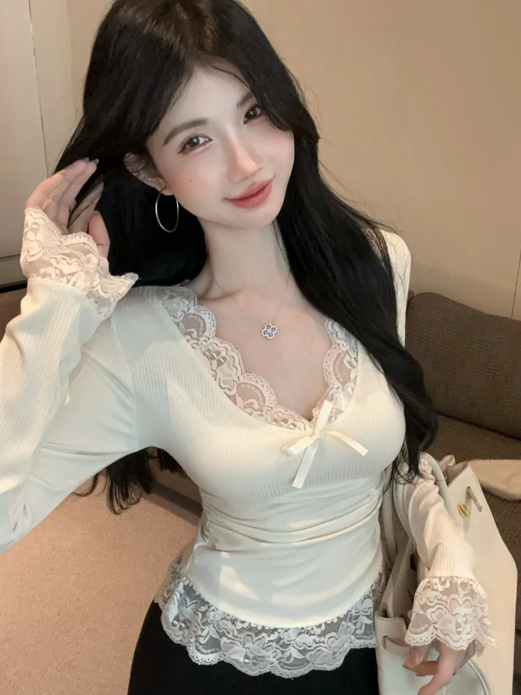 

Pure Desire Sexy V-Neck Long Sleeve Women's T-Shirt Lace Base Shirt Inner Wear Commute Style Simple Design White Color