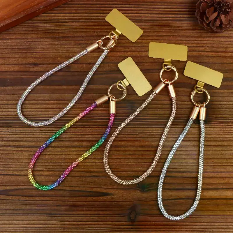 Luxury Full Phone Lanyard With Metal Clip Universal Short Chain Handheld Wrist Flash Accessory For Mobile Phones