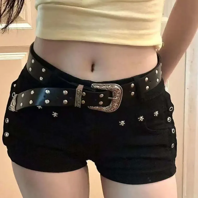 Women's Denim Shorts Dark Y2K Hip Wrap Little Black Pants Rivet Denim Shorts with Belt Street Fashion Retro Casual Shorts