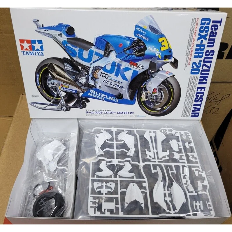 Модель гоночного мотоцикла TAMIYA 14139 1/12 GSX-RR ECSTAR 2020