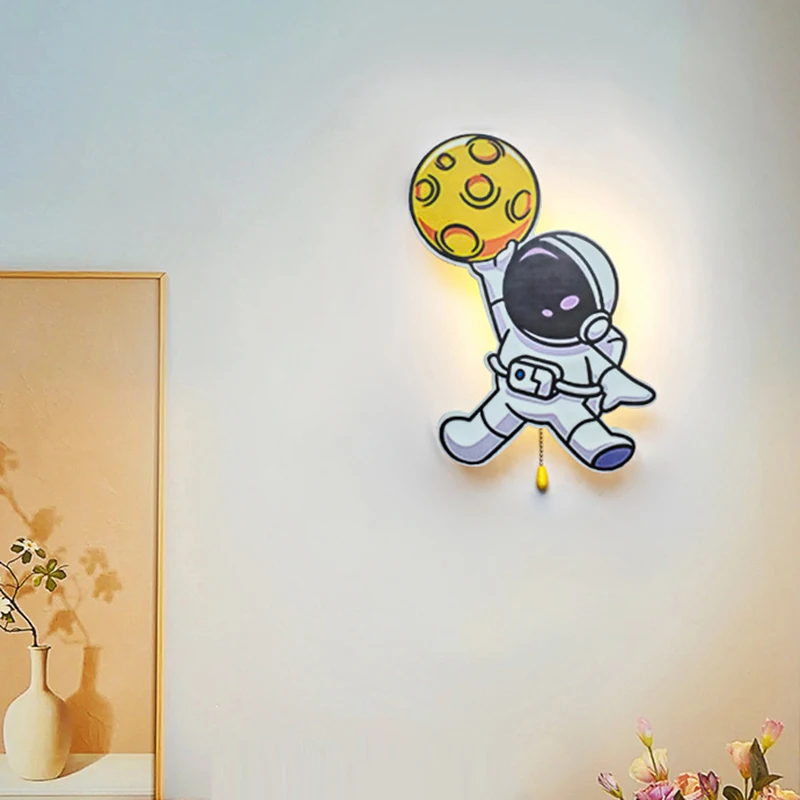 Creative Astronaut Wall Lamp With ON/OFF Switch Cartoon Spaceman Metal Sconce Battery Operated Wall Light Kids Baby Children