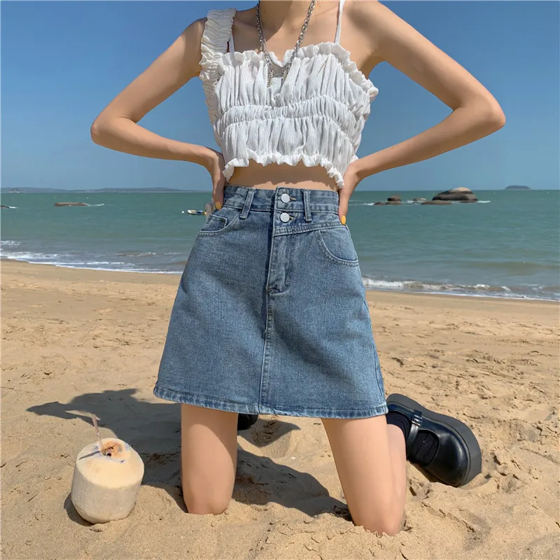 Dżinsowa spódniczka z wysokim stanem damska lato 2025 koreańska wersja designerska linia A wyszczuplająca i podkreślająca biodra krótka spódniczka damska