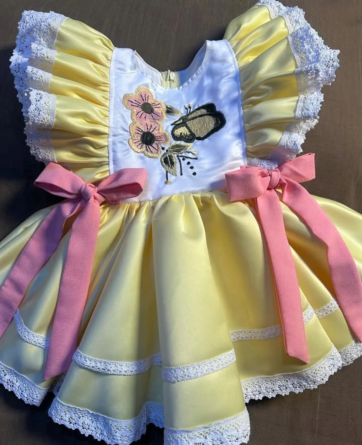 Summer Girl Flower Butterfly Embroidered Sweet Yellow Dress for Casual Party Birthday Wedding Photography B694