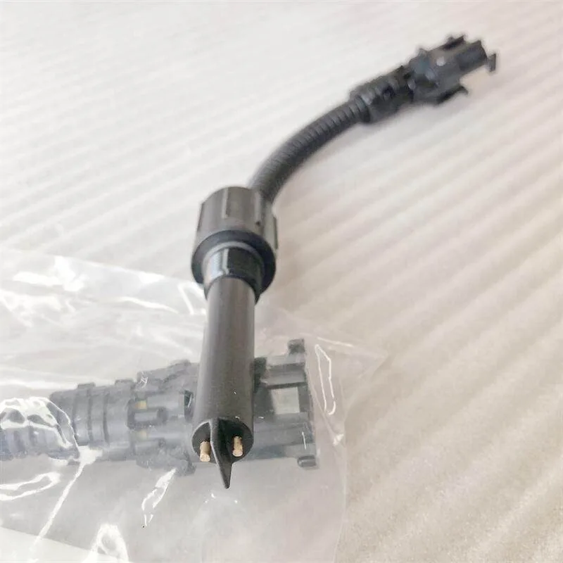 1pcs   RE528095 Original Parts 6135 6125 Engine Diesel Filter Fuel Level Sensor