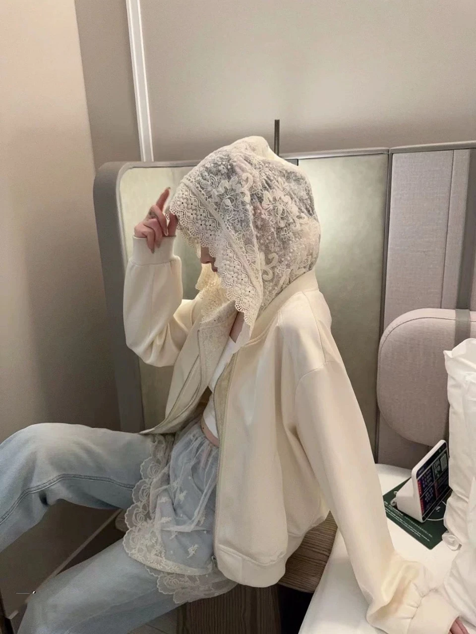 

Japanese Y2K Harajuku Hot Girl Splicing Lace Hoodie Spring and Autumn American Hot Girl Casual Fashion Loose Trendy Top