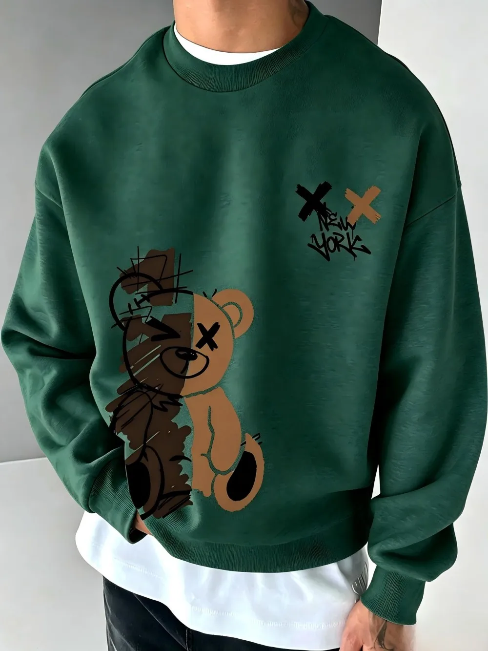 American men's autumn spliced teddy bear letter print soft and comfortable round neck long sleeved T-shirt outdoor casual top view 2