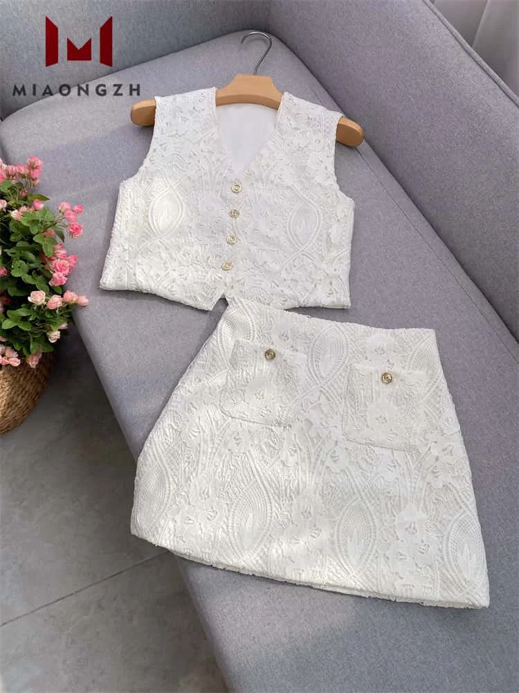 

White Lace Embroidery Hollow V Neck Sleeveless Vest Tops Two Piece Set Or High Waist Skirt Women's French Style New Fashion Suit