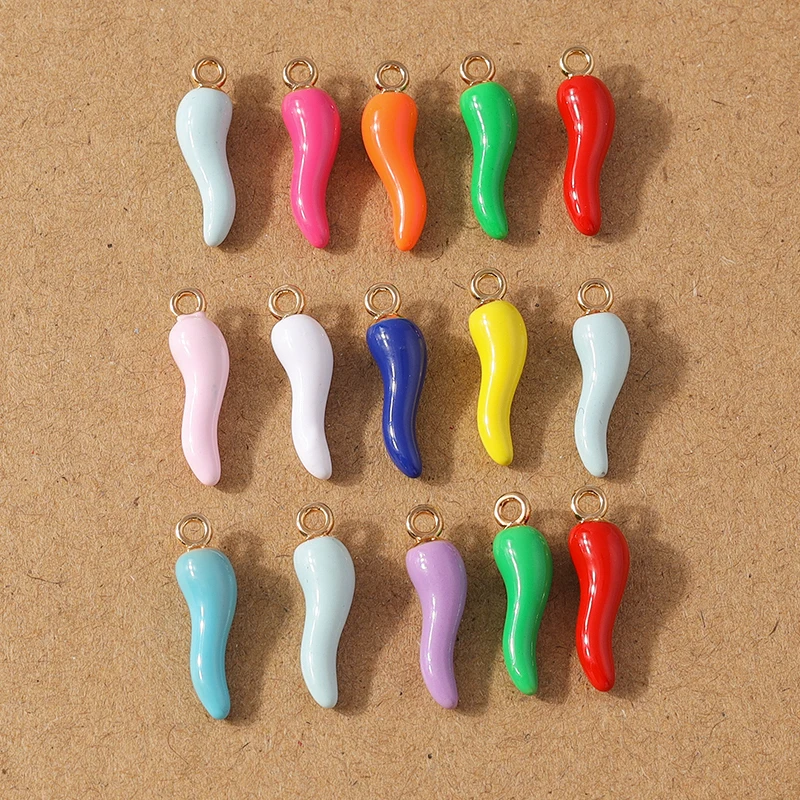 10 pcs 19*5mm Lovely Resin Pepper Chilli Charm Pendants for Necklace Earrings DIY Bracelet Handmade Jewelry Making Accessories