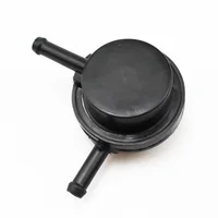 18145-83E00 Cámara de válvula de purga para Suzuki SWIFT SX4 2005-2011