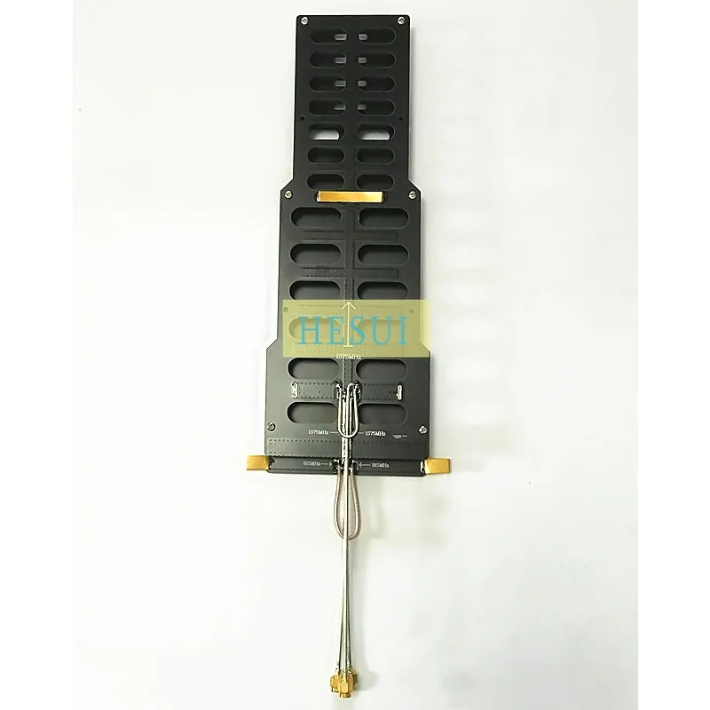 4 frequency combination 1 high gain directional antenna