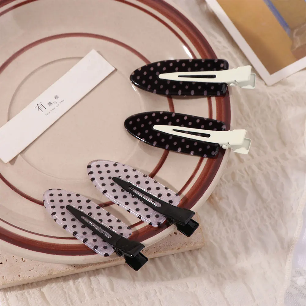 Cute Black White Acrylic Hair Clips Elegant Non-Slip Seamless Hairpin Secure Hold Polka Dot Hair Styling Accessories Wedding