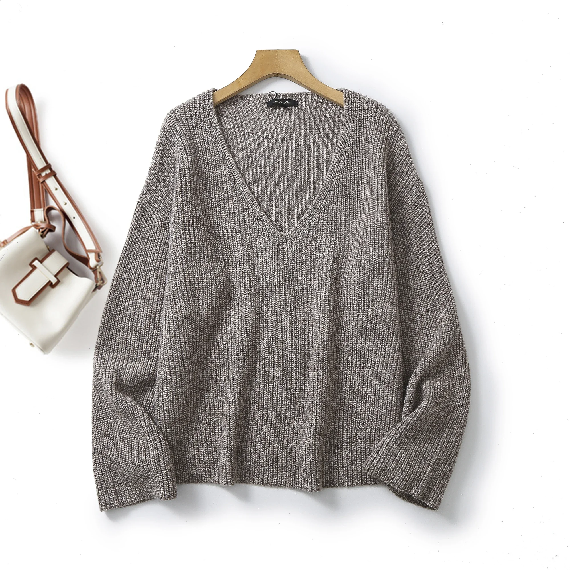 

Ethereal MD 2024 autumn new style of French casual slouchy wool blend reverse stitch V-neck knitwear