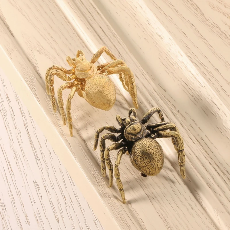 Spider Shaped Drawer Wardrobe Pulls Brass Insect Cabinet Cupboard Door Handles Gold Animal Furniture Pulls Closet Knobs
