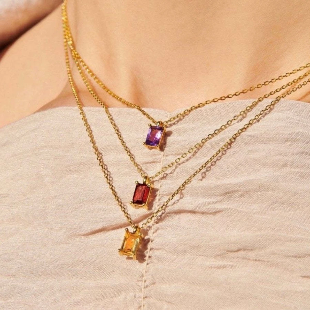 

Rectangular December Birthstone Pendant with Colorful Zircon Clavicle Chain Female Titanium Steel Plated with 18K Gold