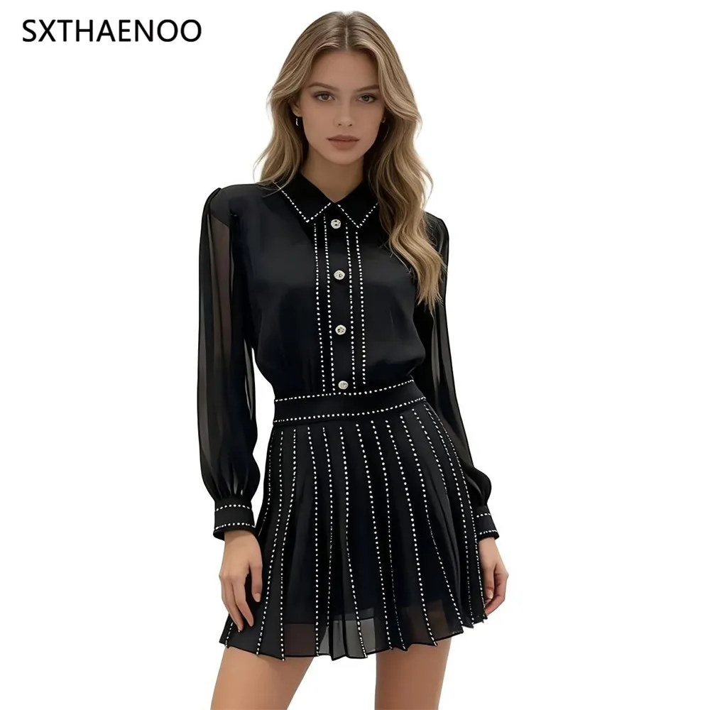 

Повседневное женское платье SXTHAENOO черное, прозрачное, с вставками, с эффектом горячей фиксации, с отложным воротником, длинными рукавами, завышенной талией, пэчворк, с драпировкой, модель 2026