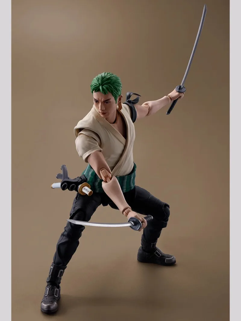 BANDAI Original S.H. Figuards ONE PIECE Roronoa Zoro & rufy NETFLIX Anime Action Figure giunti attivi modello giocattoli da collezione