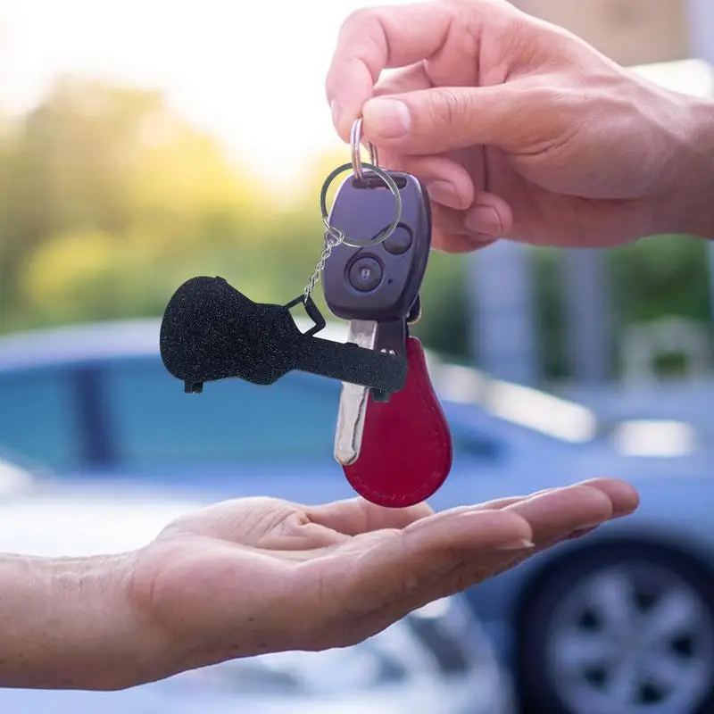 

Guitar Pick Holder Plectrum Case 3D Printed Portable Pick Holder Keychain Charm For Keys Bag Backpack Wallet Purse Decoration