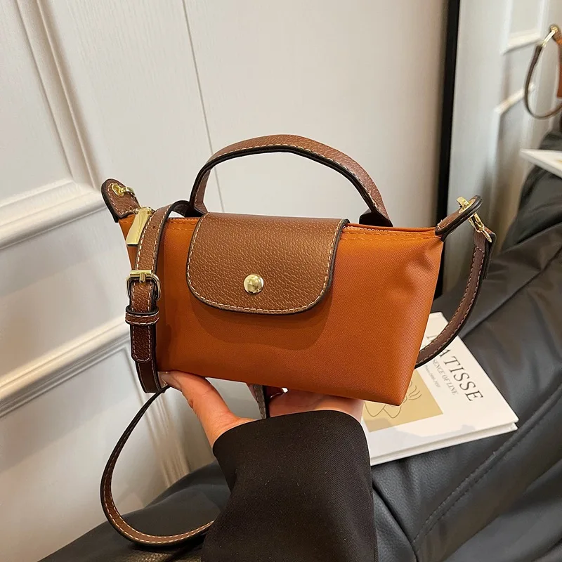 

2025 Trendy Summer New Popular Lightweight Shoulder Crossbody Bag, Fashionable Women's Bag, Checkered Canvas, Personalized Multi