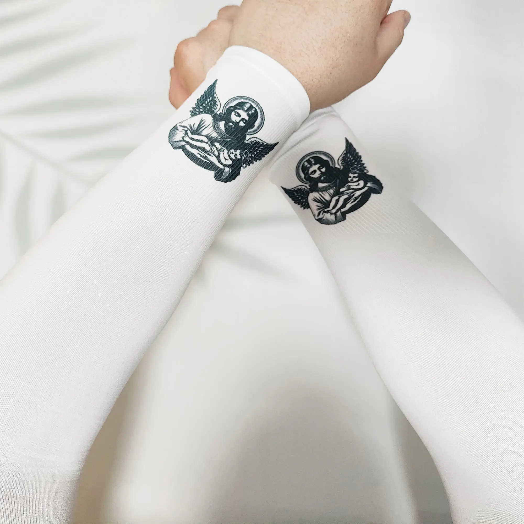 

2026 New Summer Jesus Angel Printed Sunscreen Sleeve Cover Outdoor Cycling Arm Protector Versatile Fashion ins Niche Decoration