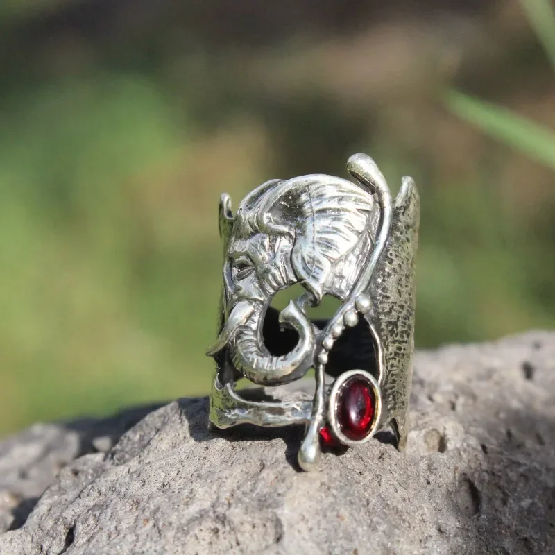 Vintage Exaggerated Metal African Elephant Ring Women Creative Animal Design Red Stone Ring Personalized Jewelry Accessories