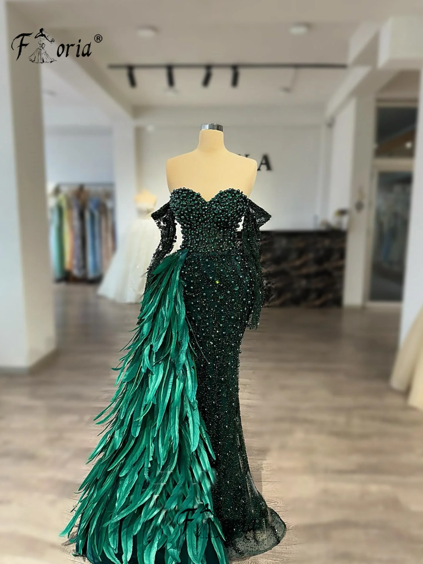 

Dark Green Beaded Mermaid Evening Dress with Feathered Side Tail Pearls Wedding Party Dreses Elegantes Red Carpet Celebrity Gown