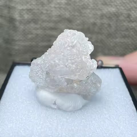 Natural Mexico Green Fluorescence Hyalite Glass Opal Mineral Specimen Healing Quartz Crystals Gemstone Home Decor Rock