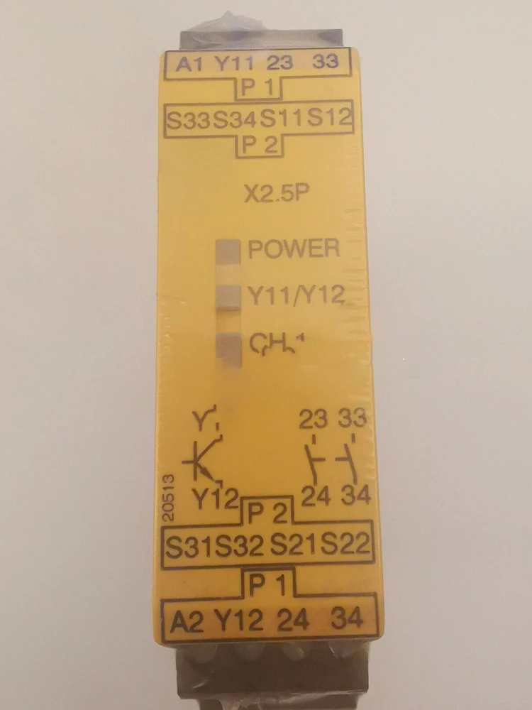 New for Pilz PNOZ X2.5P 777308 24V Safety Relay Module in Box