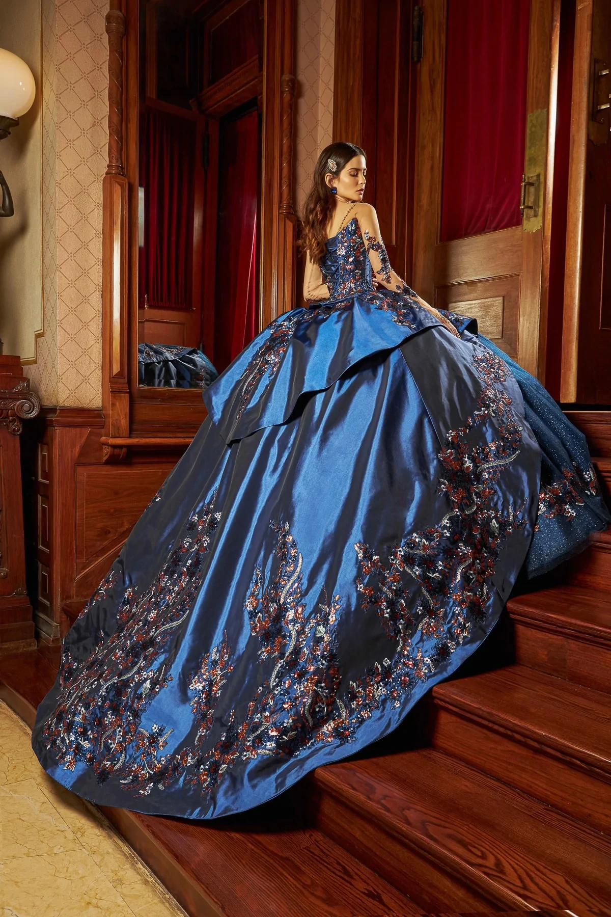 Azul charro quinceanera vestidos de baile mangas compridas tule apliques mexicano doce 16 vestidos 15 anos personalizado