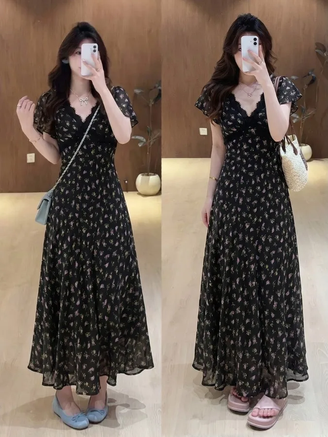 

plus Size Floral Print Dress Lace Trim Splice Design Slimming Long Skirt A-Line Silhouette Short Sleeve V-Neck Summer New Arr...