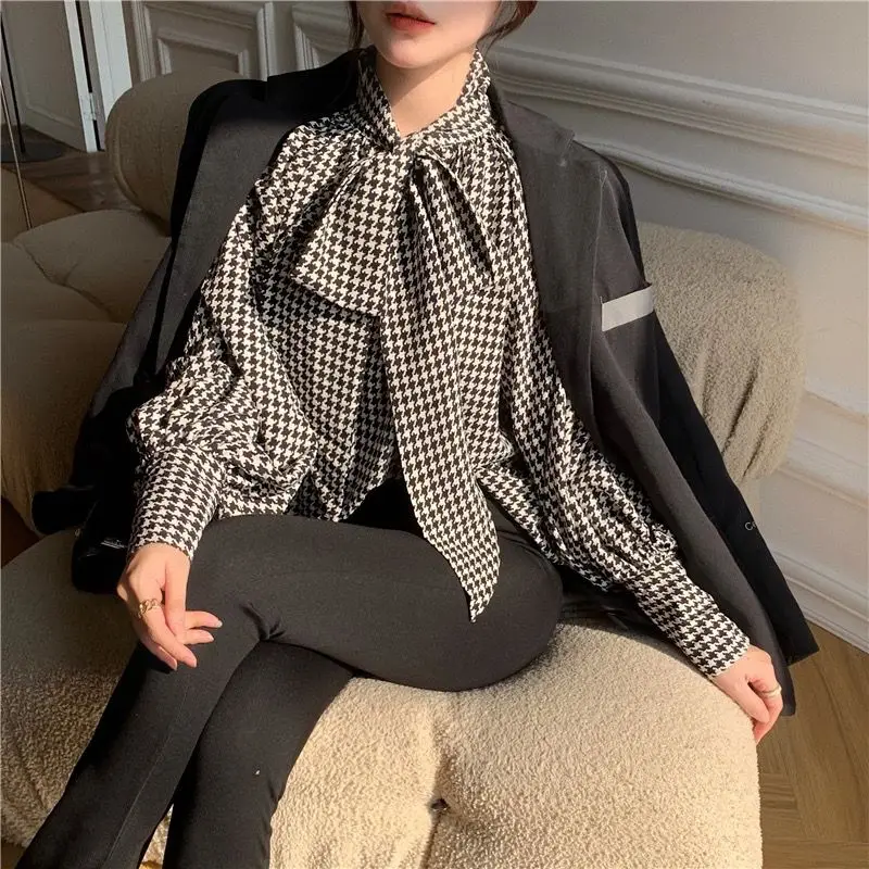 Vintage Plaid Shirt Tops Spring Autumn New Long Sleeve Bow Plus Size All-match Youth Blouse Sweet Fashion Trend Women Clothing