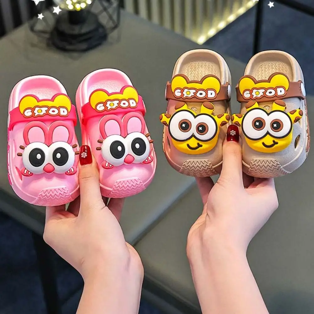 Fashion Summer Slippers Non-slip Breathable Beach Clogs Cartoon Deer Comfortable Summer Clogs for Boys and Girls