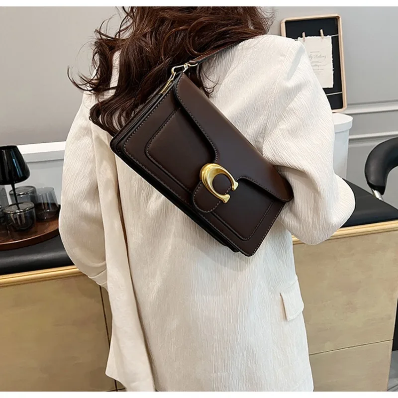 

Luxury Dionysus Bag Female 2025 New Fashion Underarm Bag Shoulder Slung Baita Ladies Bag Senior Small Square Bag.