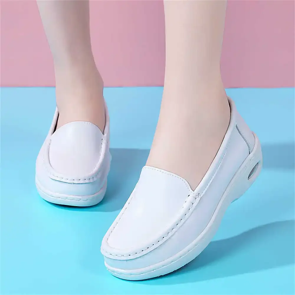 Super Big Size Plateforme Women Shoes Shoes Vulcanize Mocasin Skater Sneakers Sports Tenismasculine Branded Tenise Shuse