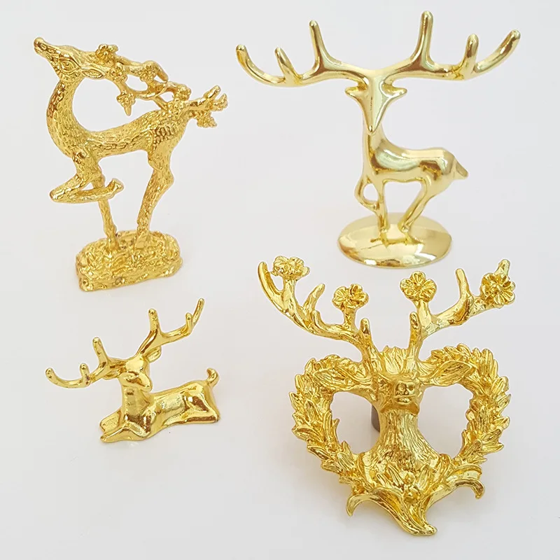 

Cute Golden Sika Deer Christmas Elk Desktop Metal Ornament Paperweight DIY Gift Box Wine Cabinet Drawer Handle Decor Accessory