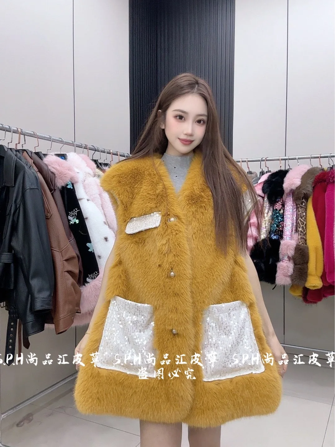 Detachable Long Sleeve Women's Winter Thick Heavy Sequin Faux Fur Coat 2025 Winter Coat Women Pocket Sequin Pink Jacket