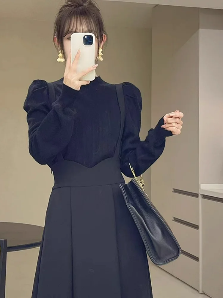Elegant Women's Half High Collar Bubble Sleeve Hook Pattern Base Shirt Autumn New Style Unique Delicate Top Korean Style T-shirt