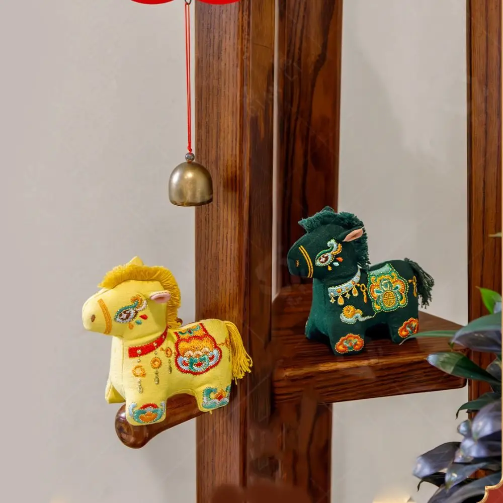 

Brocade Zodiac Horse Sachet Embroidery Refillable Mascot Pony Pendant Chinese Style Zipper Design Pony Car Pendant Gift