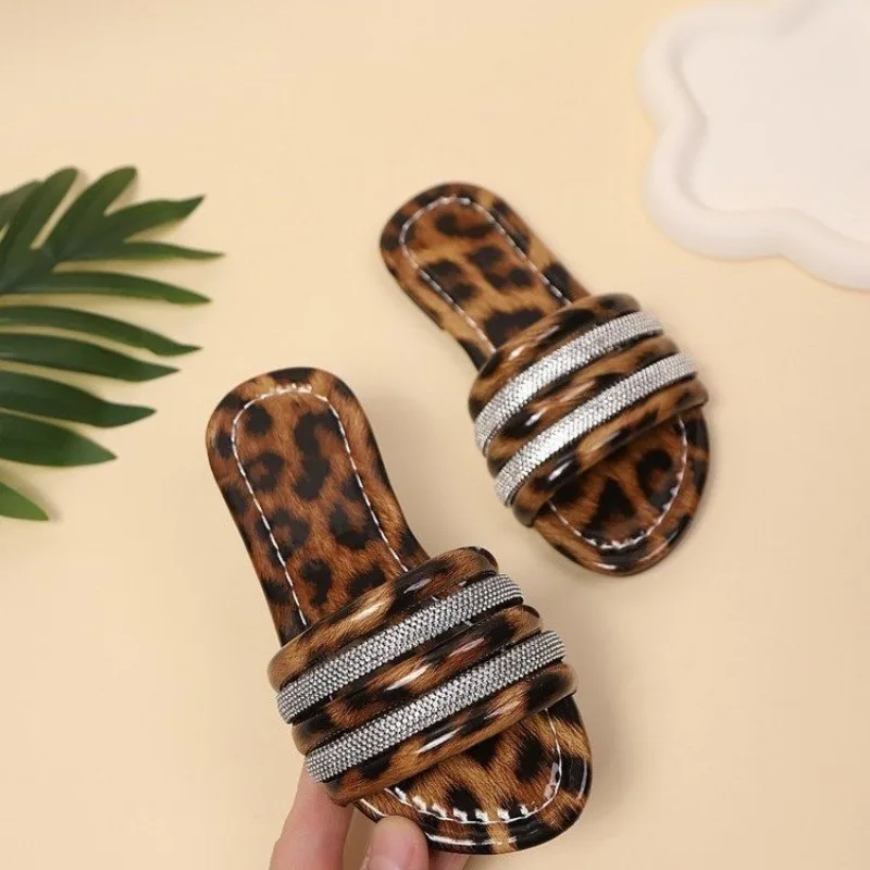 Summer Casual Flat Slide Sandals Fashion Leopard Print Rhinestone Slide Sandals for Girls Open Toe Slippers Casual Shoes 27-33