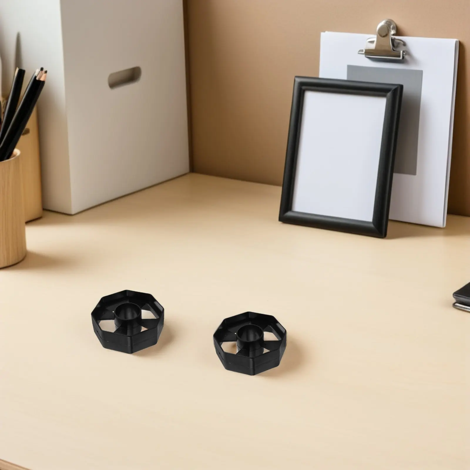 10個入りテープディスペンサー用プラスチックコア交換ローラーインサート（黒）デスクトップオフィス学校用テープアクセサリーディスペンサーホイール