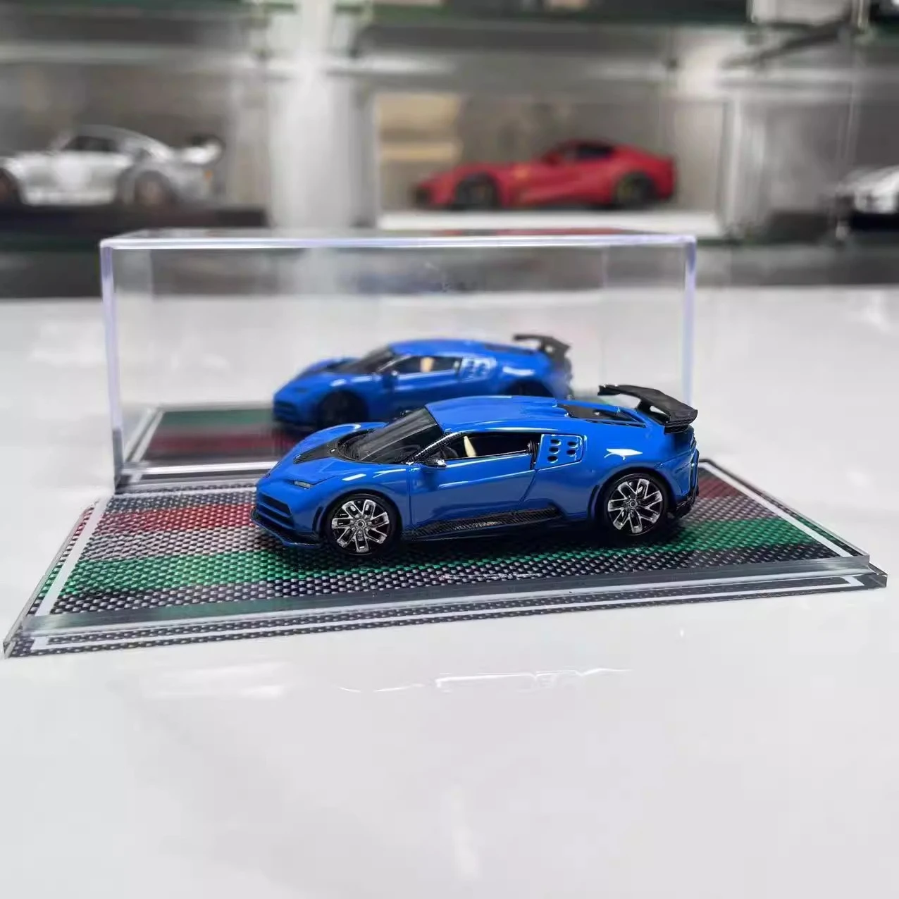 for U2 1:64 Bugatti Centodieci 110 Commemorative Edition Super Car Resin Model - Premium Collection