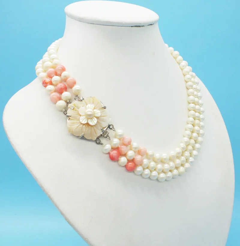 

Classic 3 Row 8MM Natural White Pearl Necklace 18-22"