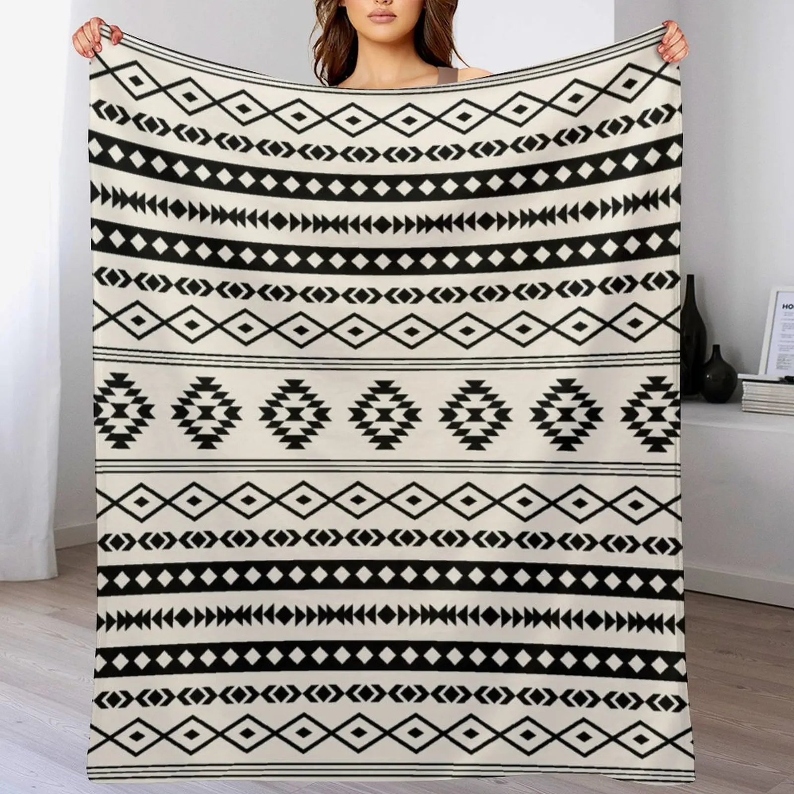 Aztec Black on Cream Mixed Motifs Pattern Throw Blanket warm for winter Soft Beds blankets ands Blankets