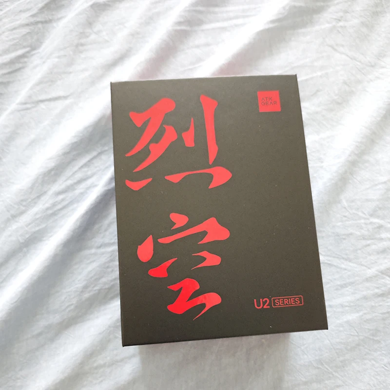 ATK Liekong U2-serie lichtgewicht draadloze Bluetooth-muis e-sportgame speciaal ergonomisch computerkantoor met drie modi