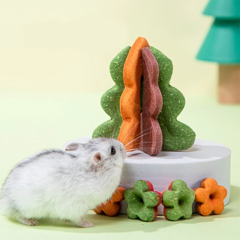 Small Pet Rabbits Hamster Chinchillas Grinding Teeth Biscuit Cookie Animals Rabbit Molar Chew Toy Natural Snacks Dropship